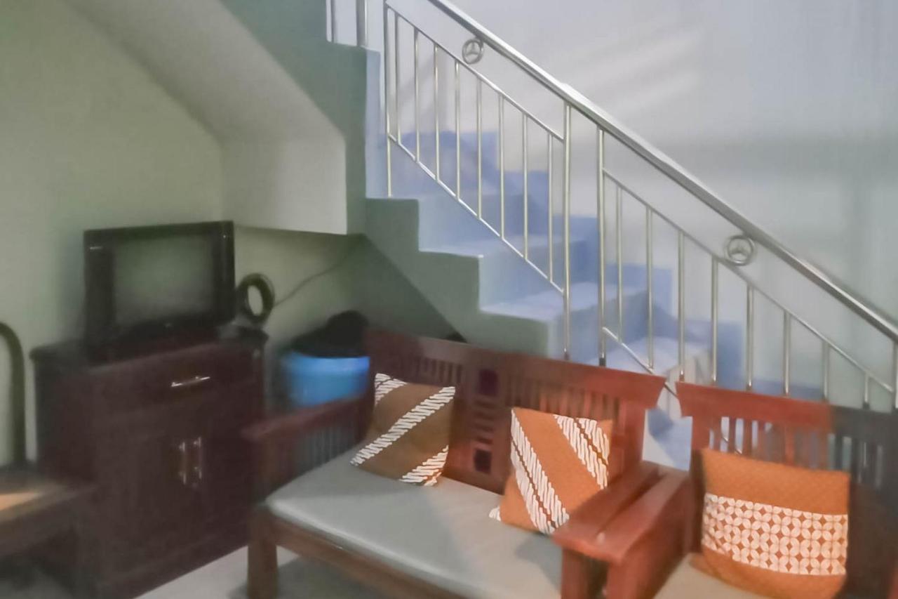 TRIYOGA Homestay Syariah RedPartner Sangkanurip Luaran gambar